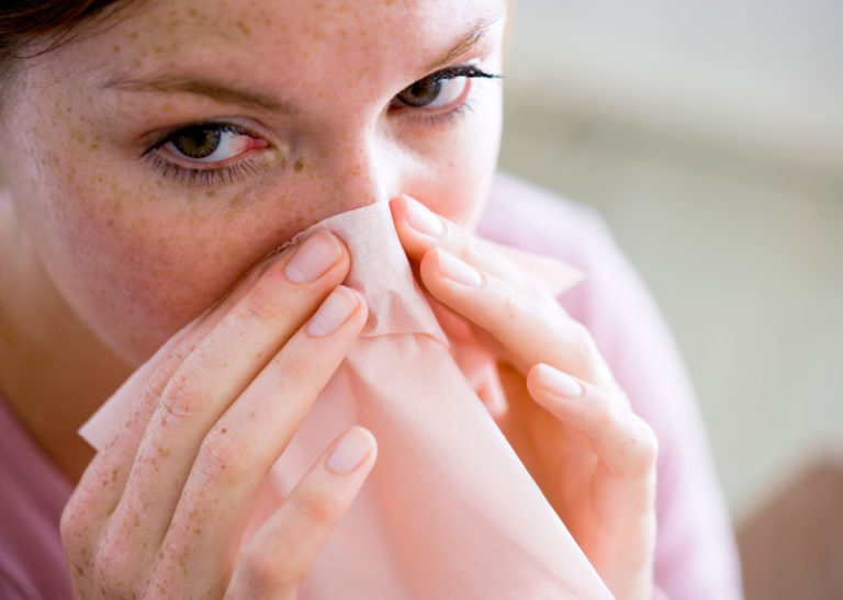 Naso chiuso? Come respirare bene senza ricorrere ai farmaci - Benessere