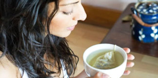 5 tisane drenanti per smaltire ogni stravizio