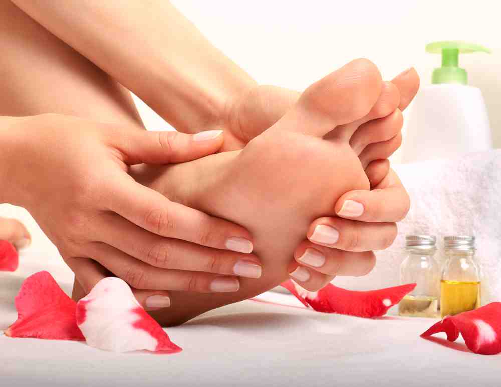auto-massaggio del piede