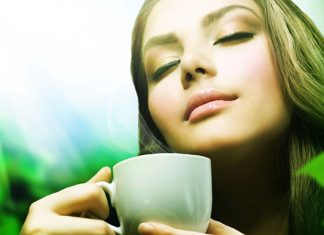 8 tisane rilassanti contro stress, ansia e malumore